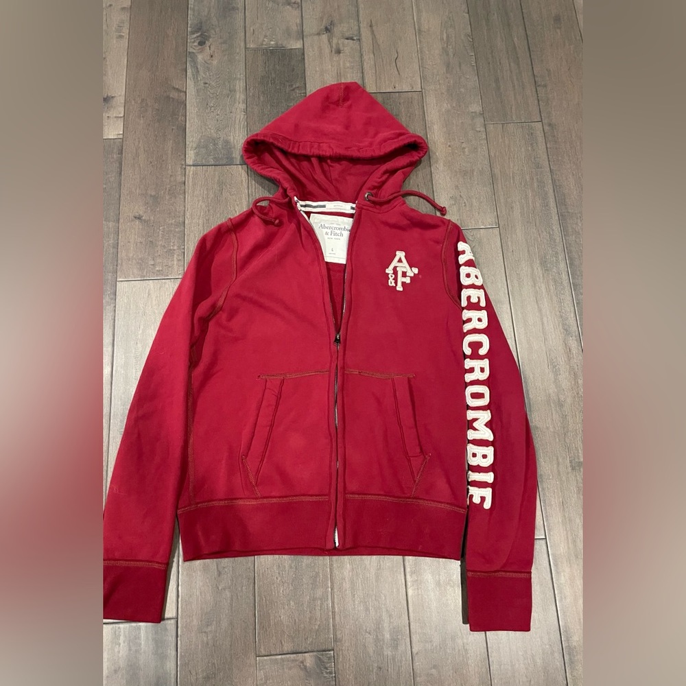 Men’s Abercrombie zip up sweater